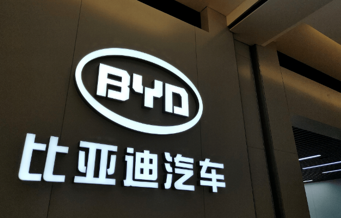 比亚迪宋、秦、汉三款车型销量排行